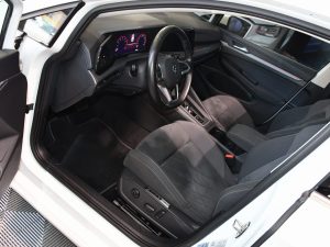 Volkswagen Golf 8 First édition 1.5 eTSI 150 DSG GPS Virtual Induction Ergo ACC DCC IQ Light Mode Front Lane TO JA 17 – photo 11