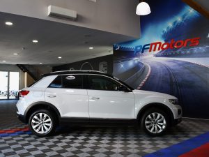 Volkswagen T-Roc Carat 1.5 TSI 150 DSG GPS Virtual ACC Limiteur Caméra Front Lane Hayon JA 17 – photo 2