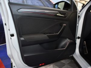 Volkswagen T-Roc Carat 1.5 TSI 150 DSG GPS Virtual ACC Limiteur Caméra Front Lane Hayon JA 17 – photo 15
