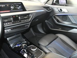 BMW 120d 190 X-Drive M-Sport BVA GPS Virtual Caméra Mode Volant Chauffant LED Régulateur JA 18 Pas De Malus – photo 21