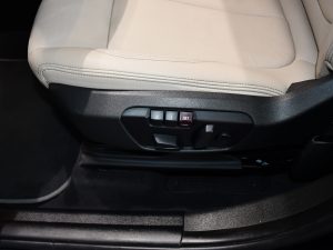 BMW X1 S-Drive 18DA 150 Lounge BVA GPS Cuir électrique TO Caméra Hayon LED Régulateur JA 17 – photo 7