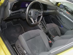 Volkswagen Golf 8 Style First édition 1.5 eTSI 150 DSG GPS Virtual ACC DCC Attelage TO IQ Light Ergo Lumière d’Ambiance JA 17 – photo 13