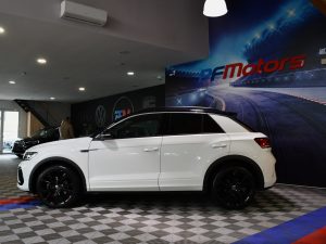 Volkswagen T-Roc R-Line 1.5 TSI 150 DSG GPS Virtual Hayon Attelage Front ACC Induction IQ Light JA 19 – photo 2