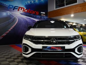 Volkswagen T-Roc R-Line 1.5 TSI 150 DSG GPS Virtual Hayon Attelage Front ACC Induction IQ Light JA 19 – photo 8