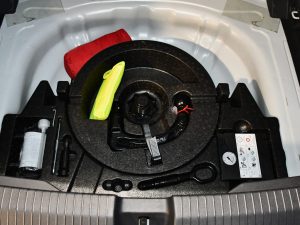Volkswagen T-Roc R-Line 1.5 TSI 150 DSG GPS Virtual Hayon Attelage Front ACC Induction IQ Light JA 19 – photo 21