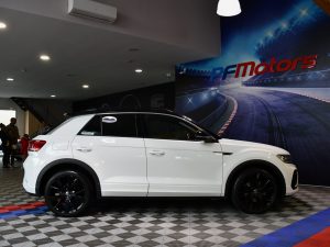 Volkswagen T-Roc R-Line 1.5 TSI 150 DSG GPS Virtual Hayon Attelage Front ACC Induction IQ Light JA 19 – photo 37