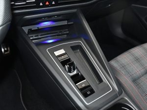 Volkswagen Golf 8 GTI 2.0 TSI 245 DSG GPS Virtual Mode IQ Light ACC Caméra Induction App Connect JA 19 – photo 22