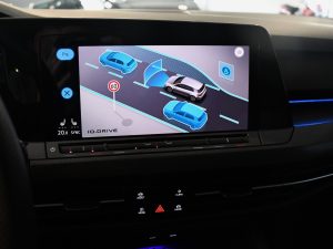 Volkswagen Golf 8 GTI 2.0 TSI 245 DSG GPS Virtual Mode IQ Light ACC Caméra Induction App Connect JA 19 – photo 27