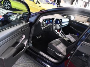 Volkswagen Golf 8 GTI 2.0 TSI 245 DSG GPS Virtual Mode IQ Light ACC Caméra Induction App Connect JA 19 – photo 29