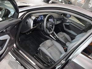 Audi A3 Berline S-Line 35 TFSI 150 S-Tronic GPS Virtual Drive LED Vebasto Pré Sense Lane Régulateur JA 18 Audi Sport – photo 12