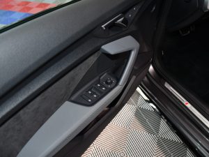 Audi A3 Berline S-Line 35 TFSI 150 S-Tronic GPS Virtual Drive LED Vebasto Pré Sense Lane Régulateur JA 18 Audi Sport – photo 14
