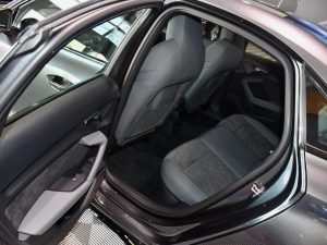 Audi A3 Berline S-Line 35 TFSI 150 S-Tronic GPS Virtual Drive LED Vebasto Pré Sense Lane Régulateur JA 18 Audi Sport – photo 15