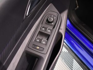 Volkswagen Golf 8 R-Line 1.5 TSI 150 BVM6 GPS Virtual Caméra ACC Induction Park Assist Mode Lane JA 17 – photo 23