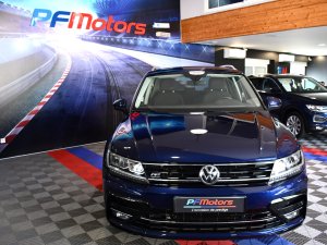Volkswagen Tiguan R-Line Carat 2.0 TDI 190 DSG 4Motion GPS Virtual Attelage Front Lane Alcantara JA 19 – photo 3