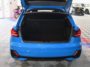 Audi A1 Sportback S-Line 35 TFSI 150 S-Tronic GPS Virtual ACC Car Play Caméra Induction Pré Sense Lane LED JA 18 Audi Sport Bleu TURBO – photo 18