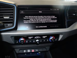 Audi A1 Sportback S-Line 35 TFSI 150 S-Tronic GPS Virtual ACC Car Play Caméra Induction Pré Sense Lane LED JA 18 Audi Sport Bleu TURBO – photo 27