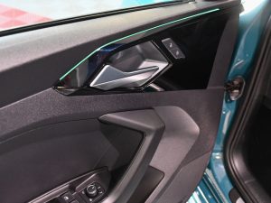 Audi A1 Sportback S-Line 40 TFSI 200 S-Tronic GPS ACC Caméra Pré Sense Drive Cuir Alcantara Lane JA 17 Vert Tioman – photo 14