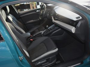 Audi A1 Sportback S-Line 40 TFSI 200 S-Tronic GPS ACC Caméra Pré Sense Drive Cuir Alcantara Lane JA 17 Vert Tioman – photo 26