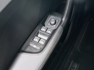 Audi A1 Sportback S-Line 40 TFSI 200 S-Tronic GPS ACC Caméra Pré Sense Drive Cuir Alcantara Lane JA 17 Vert Tioman – photo 28