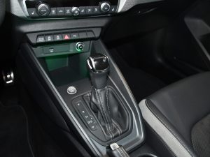 Audi A1 Sportback S-Line 40 TFSI 200 S-Tronic GPS ACC Caméra Pré Sense Drive Cuir Alcantara Lane JA 17 Vert Tioman – photo 30