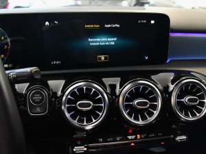 Mercedes Benz Classe A 220 AMG Line BVA GPS Pro TO M-Bux Lumière D’ambiance LED Car Play Caméra Freinage JA 18 – photo 27
