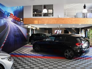 Mercedes Benz Classe A 220 AMG Line BVA GPS Pro TO M-Bux Lumière D’ambiance LED Car Play Caméra Freinage JA 18 – photo 34