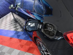 Mercedes Benz Classe A 220 AMG Line BVA GPS Pro TO M-Bux Lumière D’ambiance LED Car Play Caméra Freinage JA 18 – photo 35