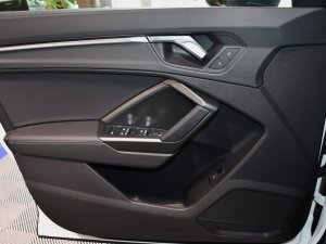 Audi Q3 Sportback S-Line 35 TDI 150 S-Tronic GPS Virtual Hayon Pré Sense Car Play Caméra Lane Efficience JA 19 – photo 18