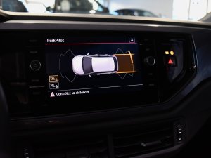 Volkswagen Polo GTI 2.0 TSI 200 DSG GPS Virtual TO ACC Car Play Parc Assist Front Mode JA 18 – photo 17