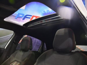 Volkswagen Polo GTI 2.0 TSI 200 DSG GPS Virtual Car Play TO Beats Front Mode JA 18 – photo 13