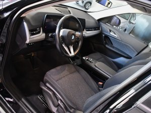 BMW X1 18d S-Drive 2.0 136 BVA7 X-Line GPS Virtual Hayon Attelage Caméra LED Limiteur JA 19 M-Sport – photo 4