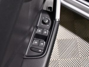Audi Q2 Sport 35 TFSI 150 S-Tronic GPS Virtual Cuir Caméra ACC Pré Sense Car Play LED Hayon JA 17 – photo 11