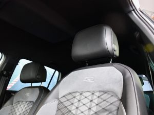 Volkswagen Tiguan R-Line 2.0 TDI 200 DSG 4Motion GPS Virtual ACC Front Lane DCC ACC Car Play Caméra Attelage IQ Light JA 20 – photo 16