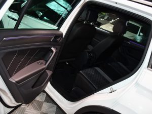 Volkswagen Tiguan R-Line 2.0 TDI 200 DSG 4Motion GPS Virtual ACC Front Lane DCC ACC Car Play Caméra Attelage IQ Light JA 20 – photo 17