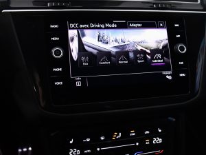 Volkswagen Tiguan R-Line 2.0 TDI 200 DSG 4Motion GPS Virtual ACC Front Lane DCC ACC Car Play Caméra Attelage IQ Light JA 20 – photo 28