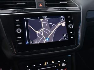 Volkswagen Tiguan R-Line 2.0 TDI 200 DSG 4Motion GPS Virtual ACC Front Lane DCC ACC Car Play Caméra Attelage IQ Light JA 20 – photo 30