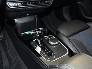 BMW 120iA 178 M-Sport DKG7 GPS Virtual Car Play Mode LED Lumière d’Ambiance Régulateur Semi Cuir JA 18 – photo 12