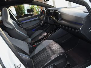 Volkswagen Golf 8 R-Line 1.5 eTSI 150 DSG GPS Virtual Caméra TO IQ Light Harman Kardon Mode Car Play Lane Front JA 18 – photo 22