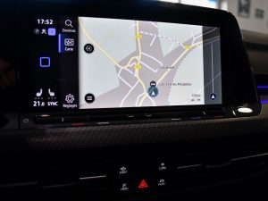 Volkswagen Golf 8 R-Line 1.5 eTSI 150 DSG GPS Virtual Caméra TO IQ Light Harman Kardon Mode Car Play Lane Front JA 18 – photo 30