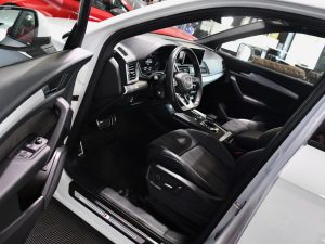 Audi Q5 S-Line 50 TDI V6 286 Quattro Tiptronic 8 Black Panel GPS Virtual TO Caméra Attelage ACC Offroad Lane Pré Sense Hayon JA 19 – photo 31
