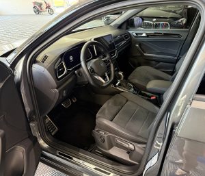 Volkswagen T-Roc R-Line 2.0 TDI 150 DSG GPS Virtual Caméra IQ Light Clim Bi-zone Car Play ACC Front Lane JA 17 Garantie Volkswagen 11/2027 ou 100.000 km – photo 11