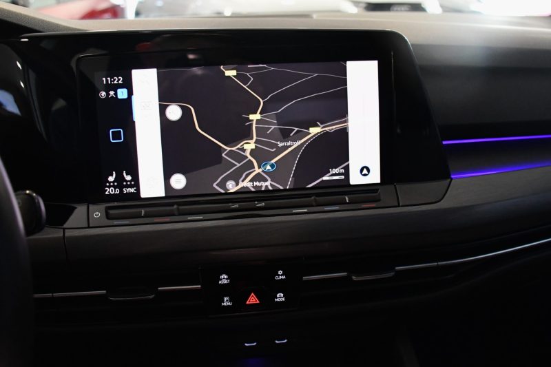 Volkswagen Golf 8 First édition 1.5 eTSI 150 DSG GPS Virtual Induction Ergo ACC DCC IQ Light Mode Front Lane TO JA 17 – photo 29