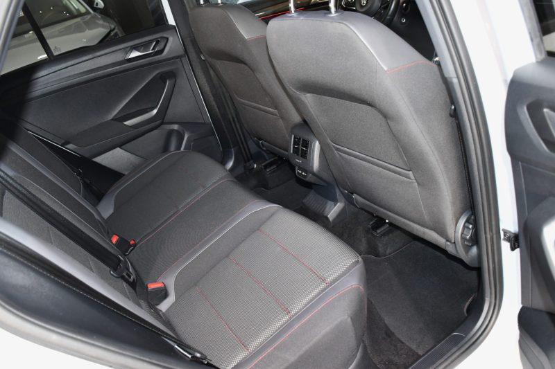 Volkswagen T-Roc Carat 1.5 TSI 150 DSG GPS Virtual ACC Limiteur Caméra Front Lane Hayon JA 17 – photo 11