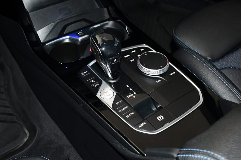 BMW 120d 190 X-Drive M-Sport BVA GPS Virtual Caméra Mode Volant Chauffant LED Régulateur JA 18 Pas De Malus – photo 20