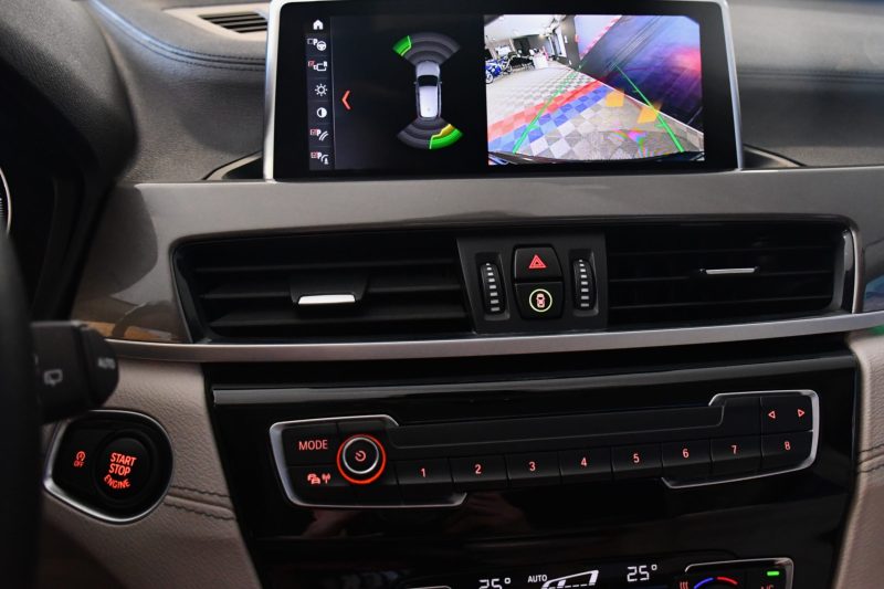 BMW X1 S-Drive 18DA 150 Lounge BVA GPS Cuir électrique TO Caméra Hayon LED Régulateur JA 17 – photo 20