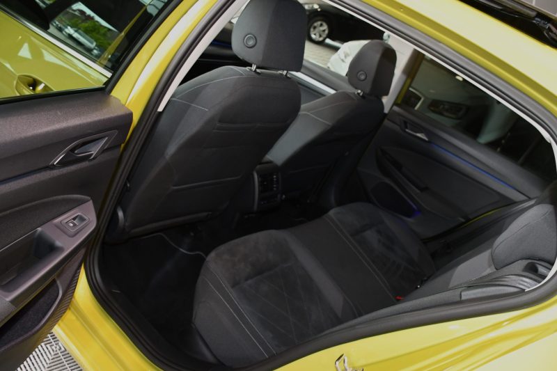 Volkswagen Golf 8 Style First édition 1.5 eTSI 150 DSG GPS Virtual ACC DCC Attelage TO IQ Light Ergo Lumière d’Ambiance JA 17 – photo 19