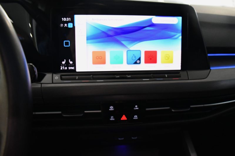 Volkswagen Golf 8 Style First édition 1.5 eTSI 150 DSG GPS Virtual ACC DCC Attelage TO IQ Light Ergo Lumière d’Ambiance JA 17 – photo 37