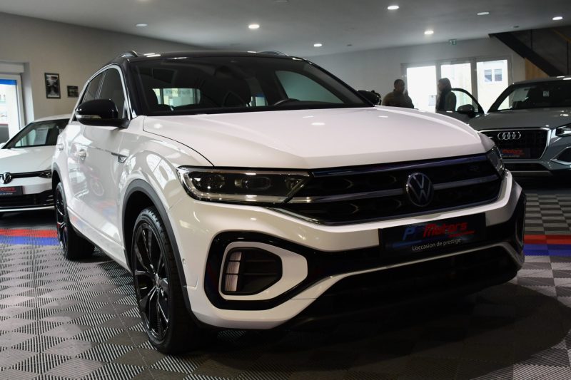 Volkswagen T-Roc R-Line 1.5 TSI 150 DSG GPS Virtual Hayon Attelage Front ACC Induction IQ Light JA 19 – photo 32