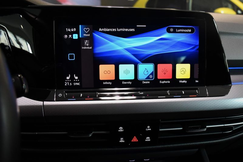 Volkswagen Golf 8 Active 2.0 TDI 150 DSG GPS Virtual Harman Kardon ACC DCC Vebasto IQ Light JA 16 Garantie Volkswagen 03/04/2027 ou 100.000 km – photo 32