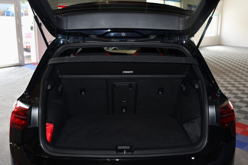 Volkswagen Golf 8 GTI 2.0 TSI 245 DSG GPS Virtual Mode IQ Light ACC Caméra Induction App Connect JA 19 – photo 15